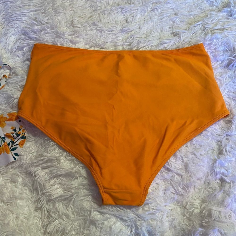 Marinavida Women’s XL Yellow Floral Tankini Top & Yellow Bottom - Picture 9 of 14